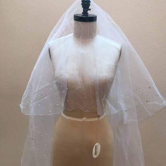 Bridal Veil MALIS HENDERSON  NEW White with Swarovski Crystals, Silver edge. - Picture 2 of 9